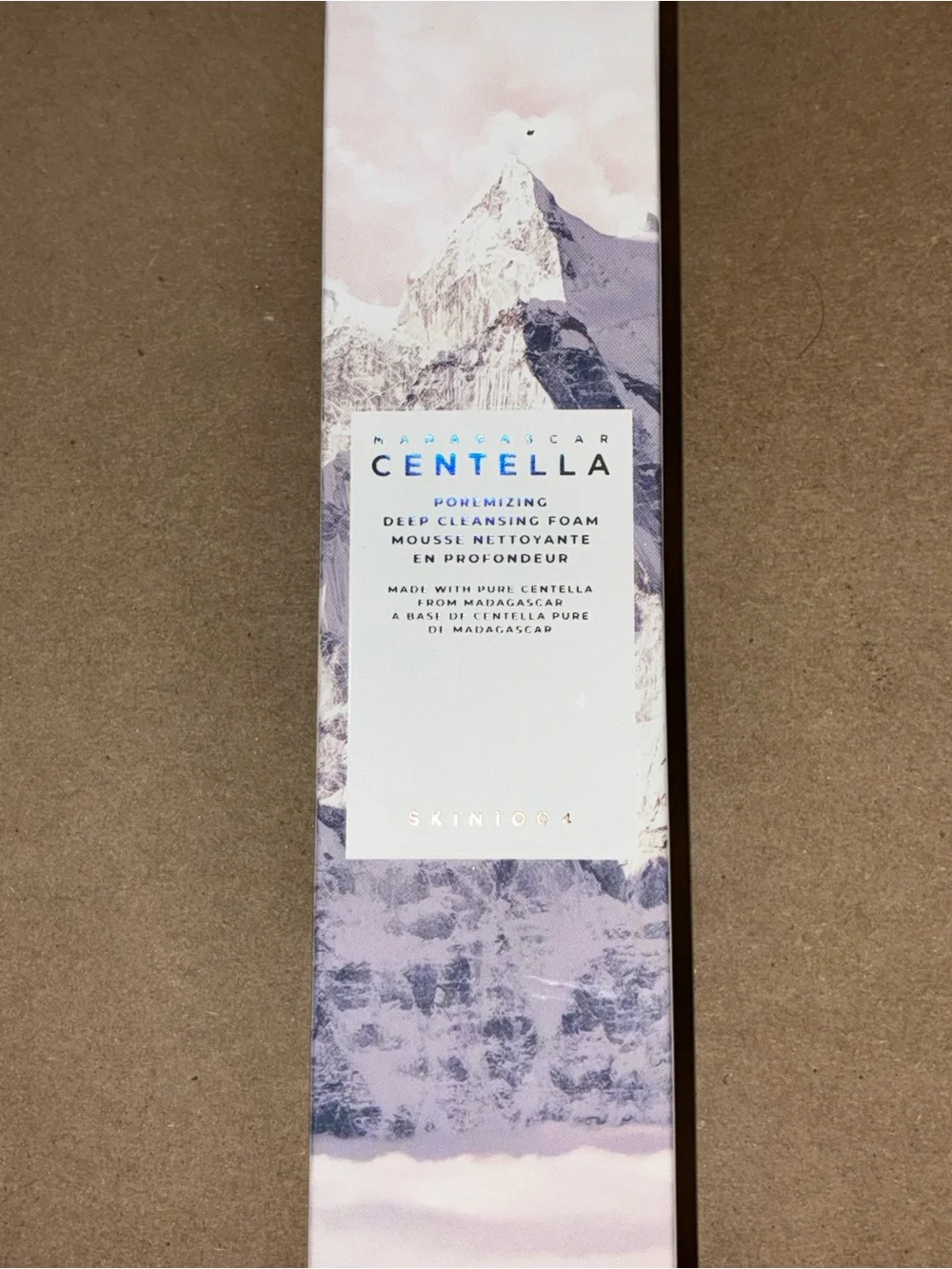 Skin1004 Centella Pore-Minimizing Deep Cleansing Foam — Soft Pink